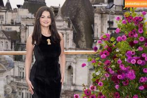 Selena Gomez photo #6306