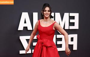 Selena Gomez photo #6371