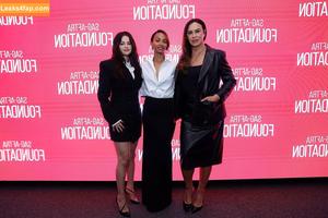 Selena Gomez photo #6744