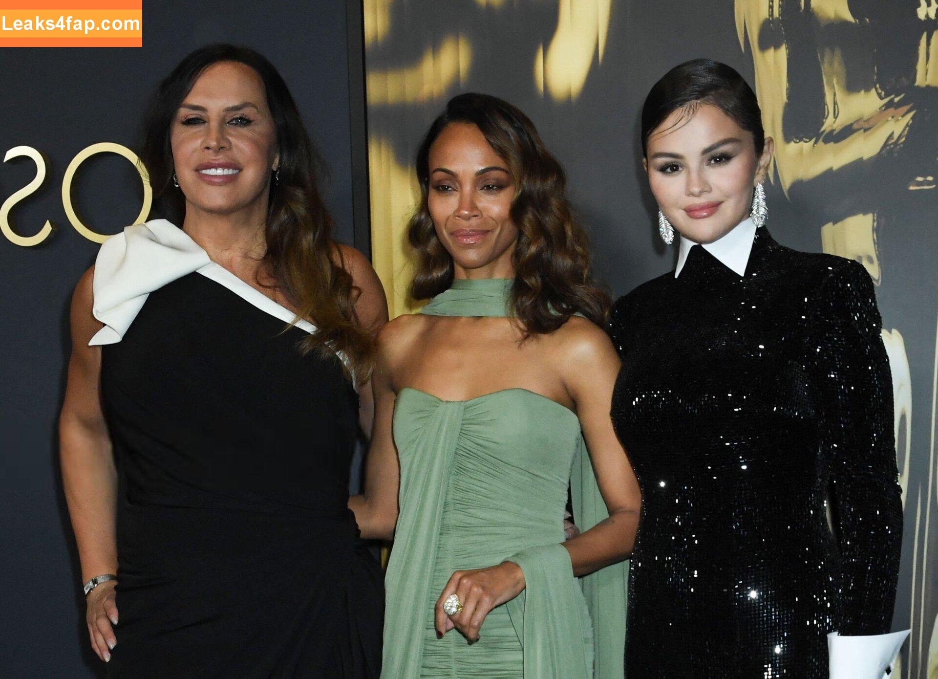 Selena Gomez / Selena / https: / selenagomez leaked photo photo #7508