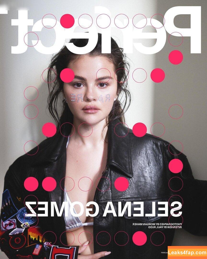 Selena Gomez / Selena / https: / selenagomez leaked photo photo #7530