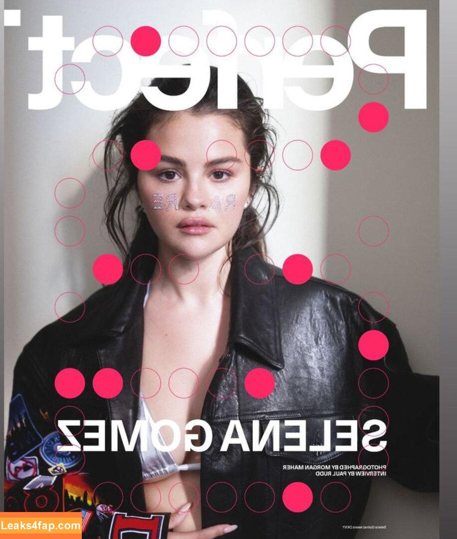 Selena Gomez / Selena / https: / selenagomez leaked photo photo #7543