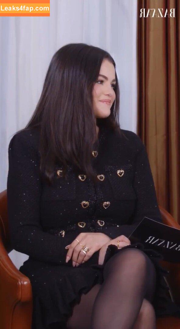 Selena Gomez / Selena / https: / selenagomez leaked photo photo #7581