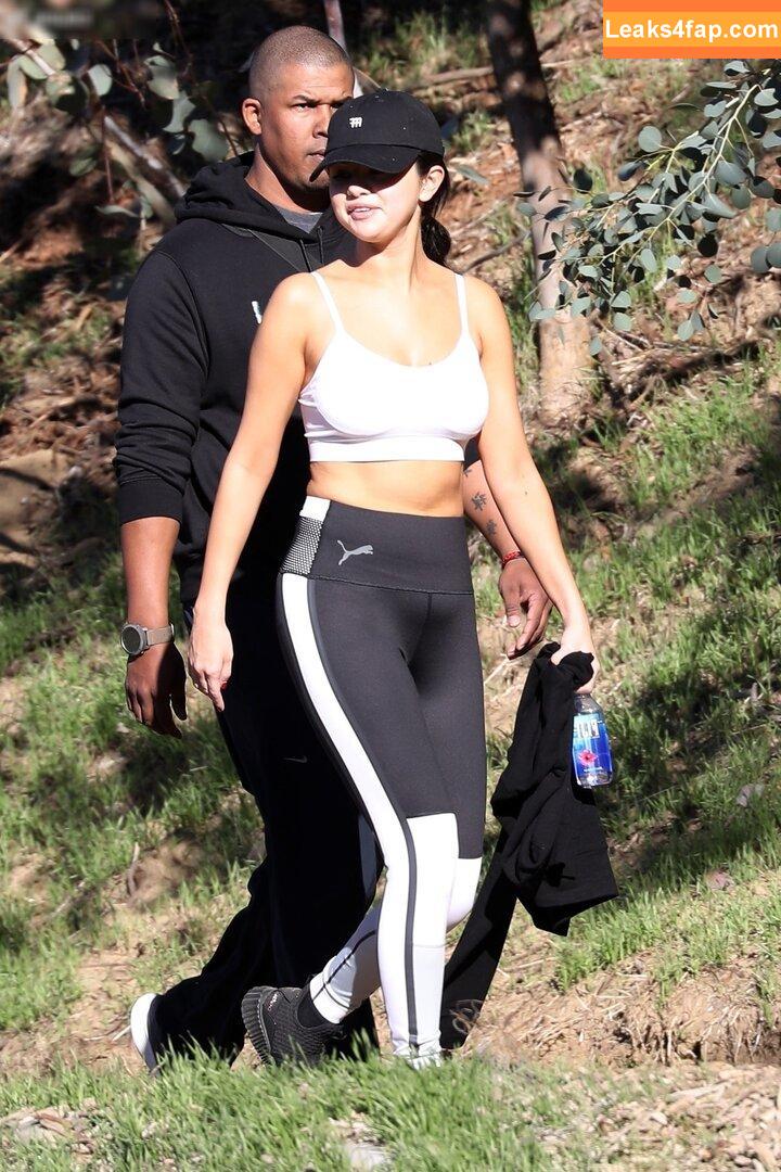 Selena Gomez / selena.gomez / selenagomez слитое фото фото #7654