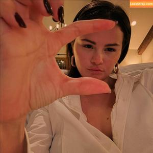 Selena Gomez photo #7430