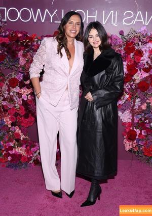 Selena Gomez photo #7513