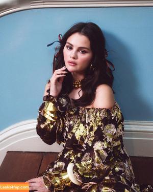 Selena Gomez photo #7526