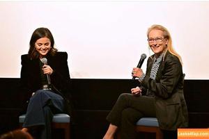 Selena Gomez photo #7555