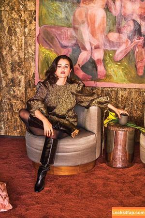 Selena Gomez photo #7563