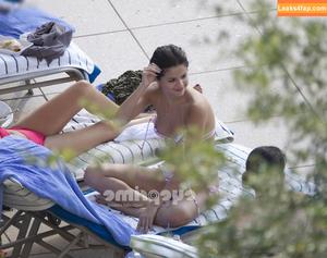 Selena Gomez photo #7702