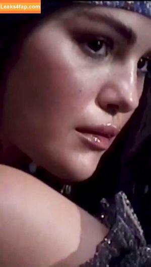 Selena Gomez photo #7721