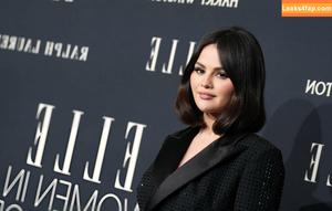 Selena Gomez photo #7734