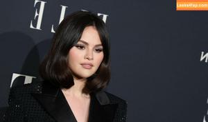Selena Gomez photo #7736