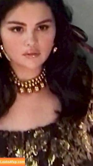 Selena Gomez photo #7745