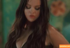 Selena Gomez photo #7768