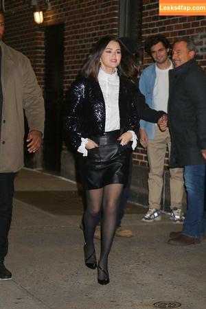 Selena Gomez photo #7880