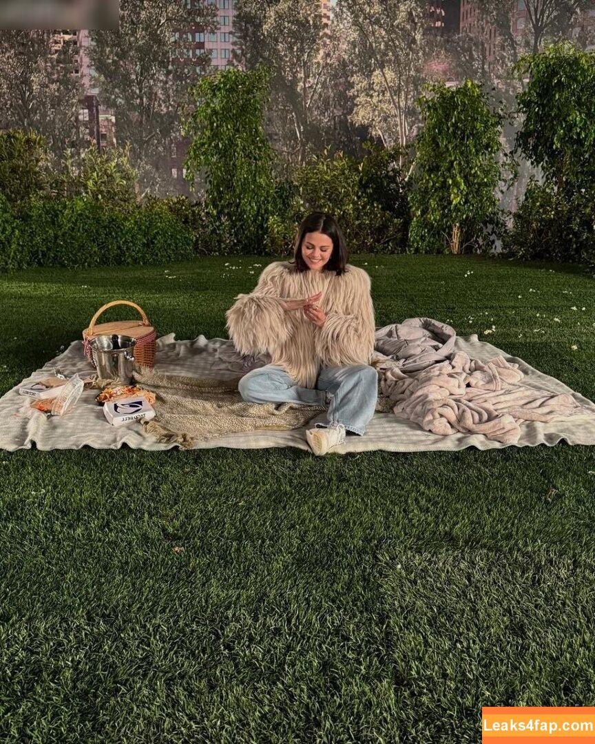 Selena Gomez / selena.gomez / selenagomez leaked photo photo #8037