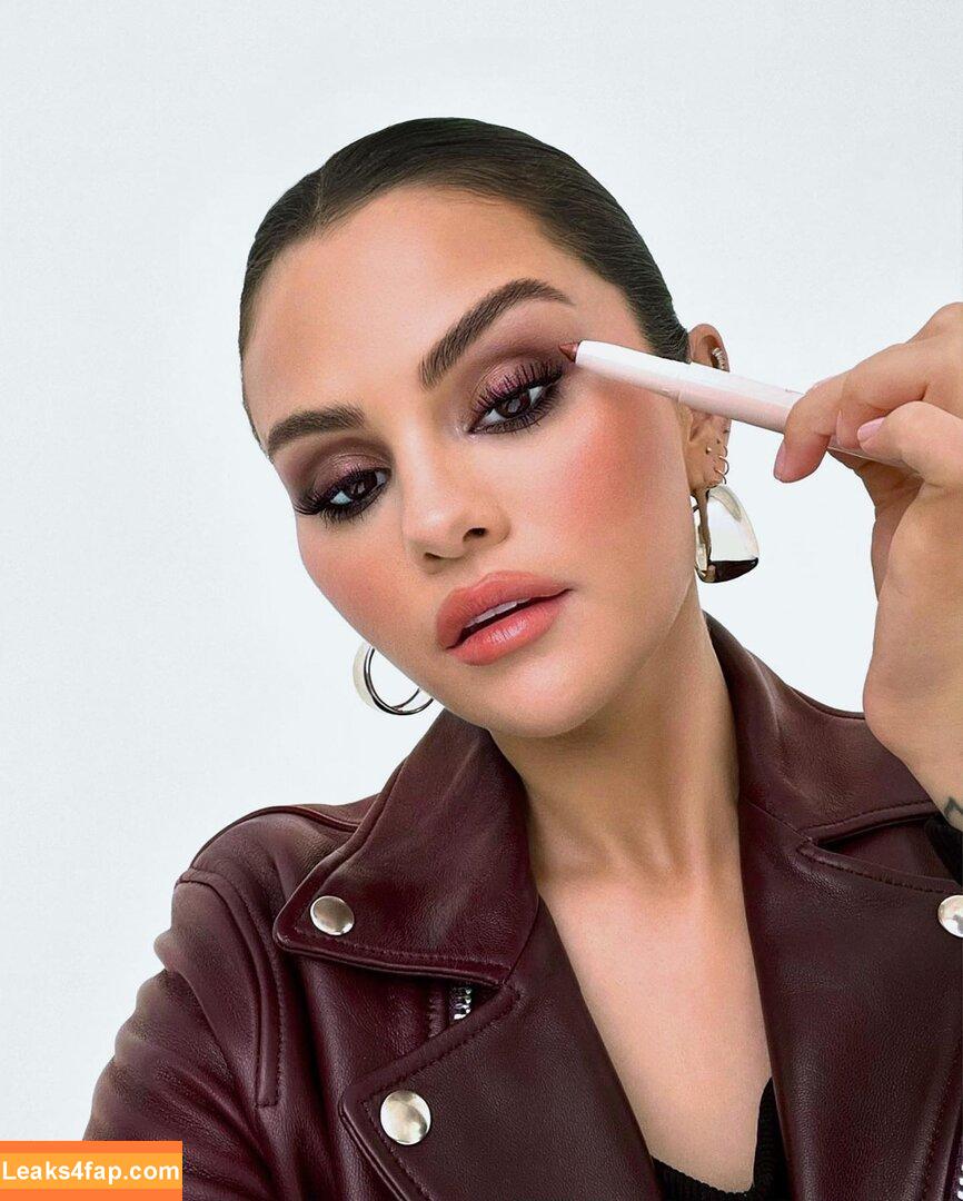 Selena Gomez / selena.gomez / selenagomez leaked photo photo #8243