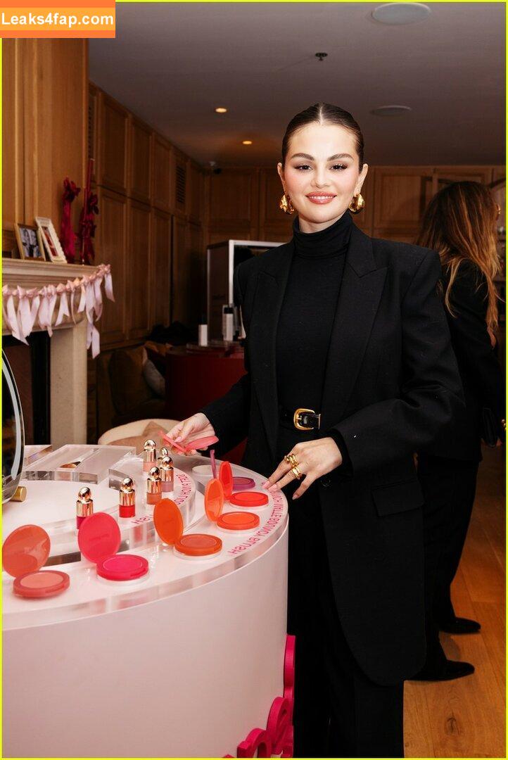 Selena Gomez / selena.gomez / selenagomez leaked photo photo #8253