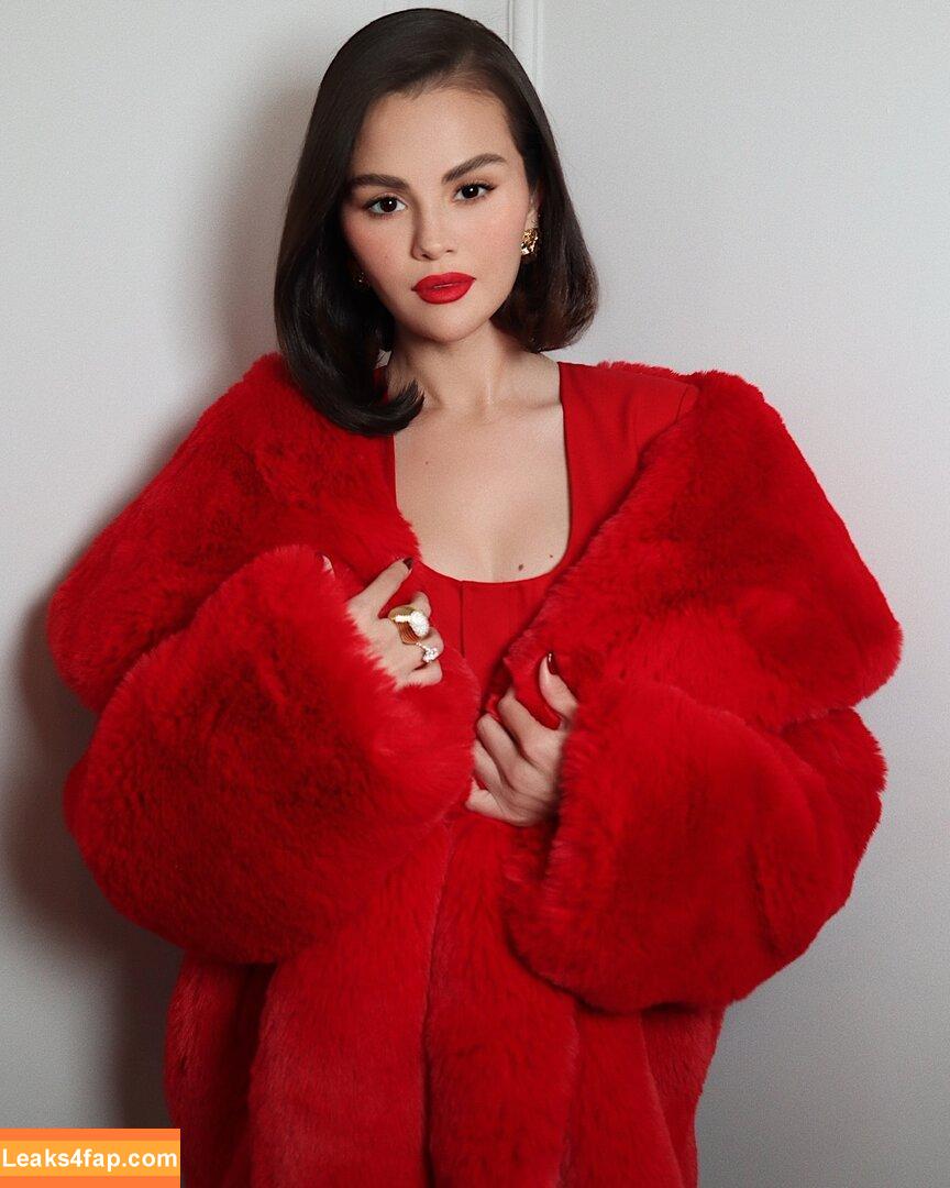Selena Gomez / selena.gomez / selenagomez слитое фото фото #8350