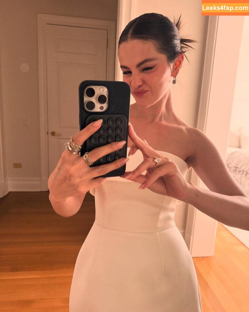 Selena Gomez / selena.gomez / selenagomez leaked photo photo #8635