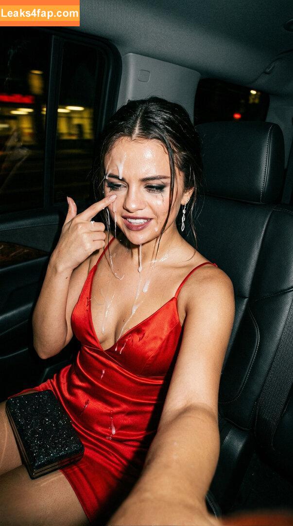 Selena Gomez / Selena / https: / selena.gomez / selenagomez leaked photo photo #8901