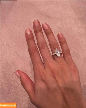 Selena Gomez photo #8034