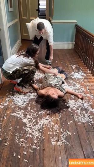 Selena Gomez photo #8051