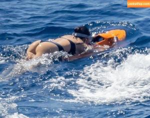 Selena Gomez photo #8085