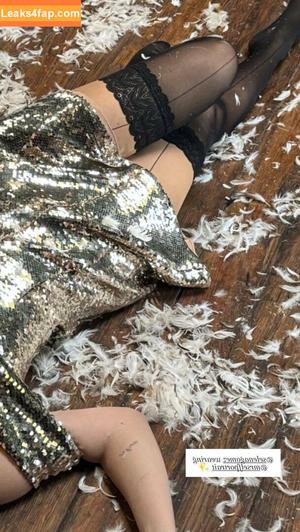 Selena Gomez photo #8097