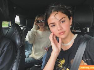 Selena Gomez photo #8696