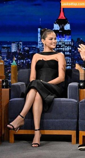 Selena Gomez фото #8722