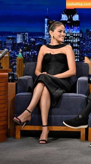 Selena Gomez фото #8723