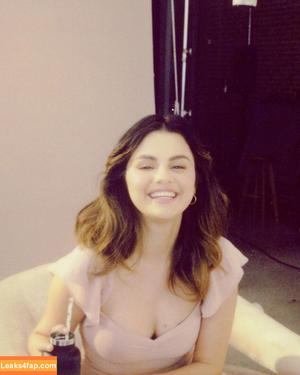 Selena Gomez photo #8751