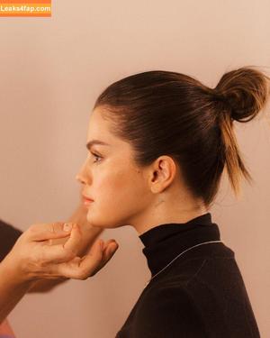 Selena Gomez photo #8752