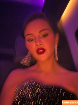 Selena Gomez photo #8758