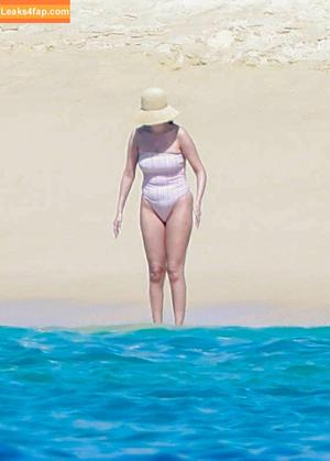 Selena Gomez photo #8843