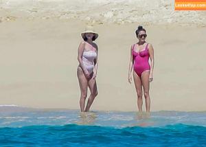 Selena Gomez photo #8844