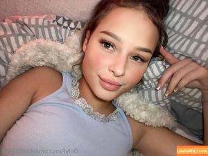 selenacox photo #0045