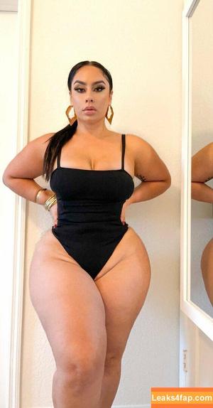 Selene Castle photo #0026