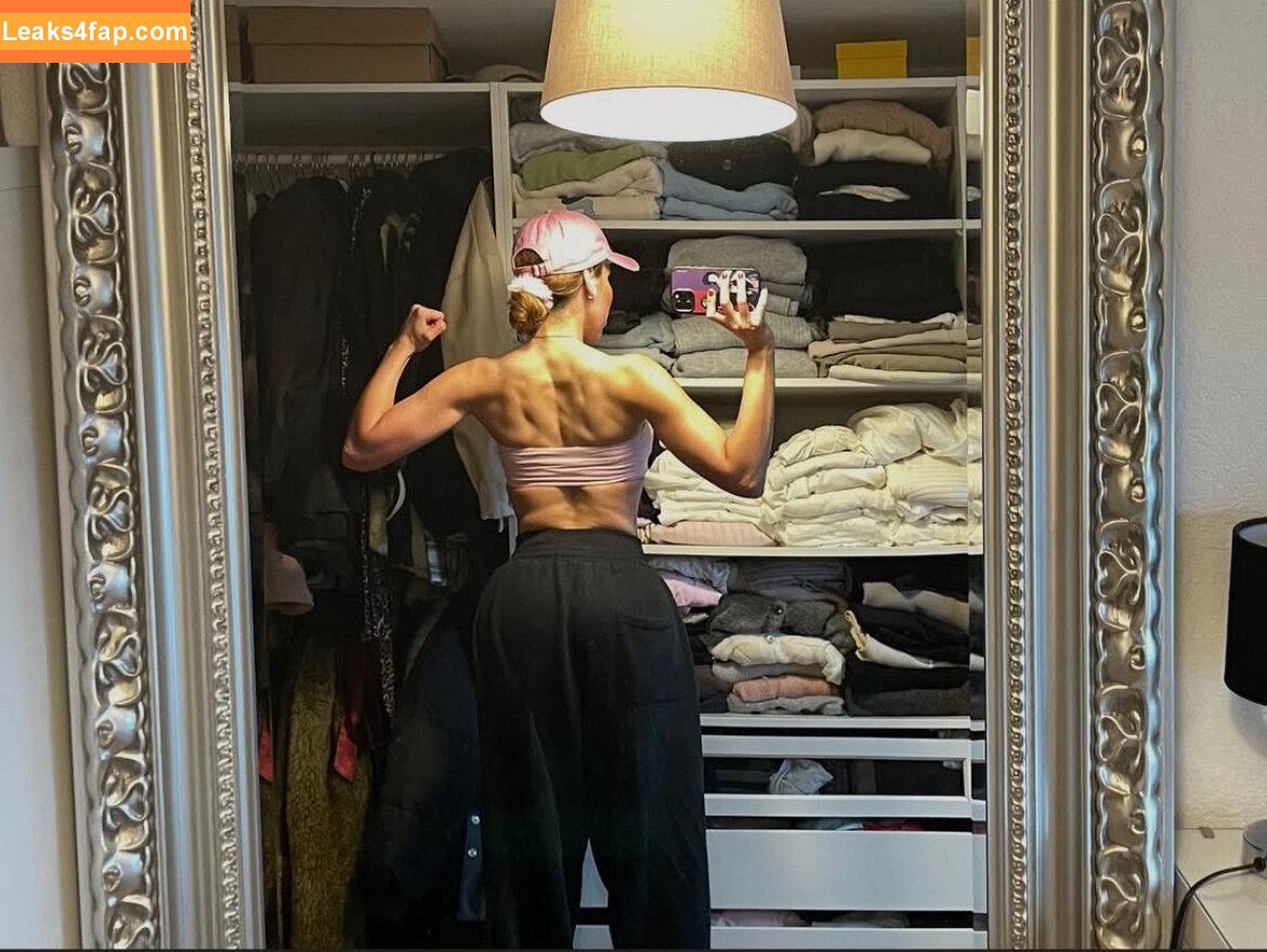 Selina Groetzner / groetzner.selina / groetzner_s / https: / selina.groetzner leaked photo photo #0193