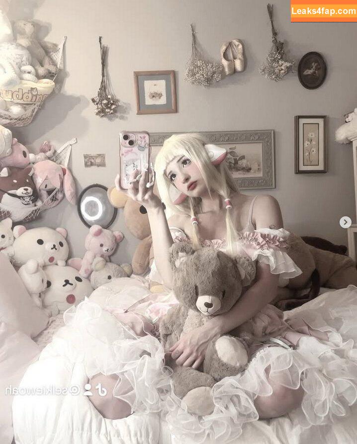 selkiewoah /  leaked photo photo #0115