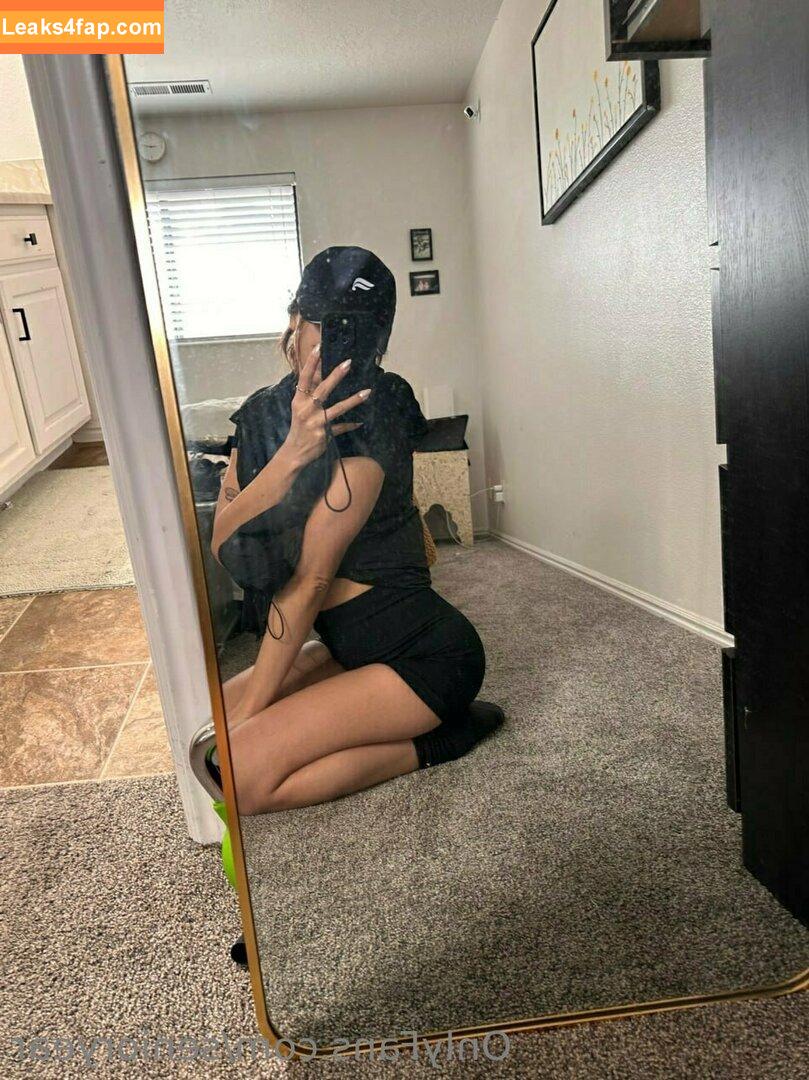 senioryear / Alexis / senioryearnetflix leaked photo photo #0077