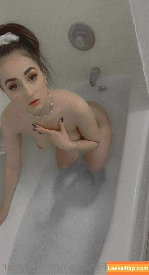 senioryear / Alexis / senioryearnetflix leaked photo photo #0094