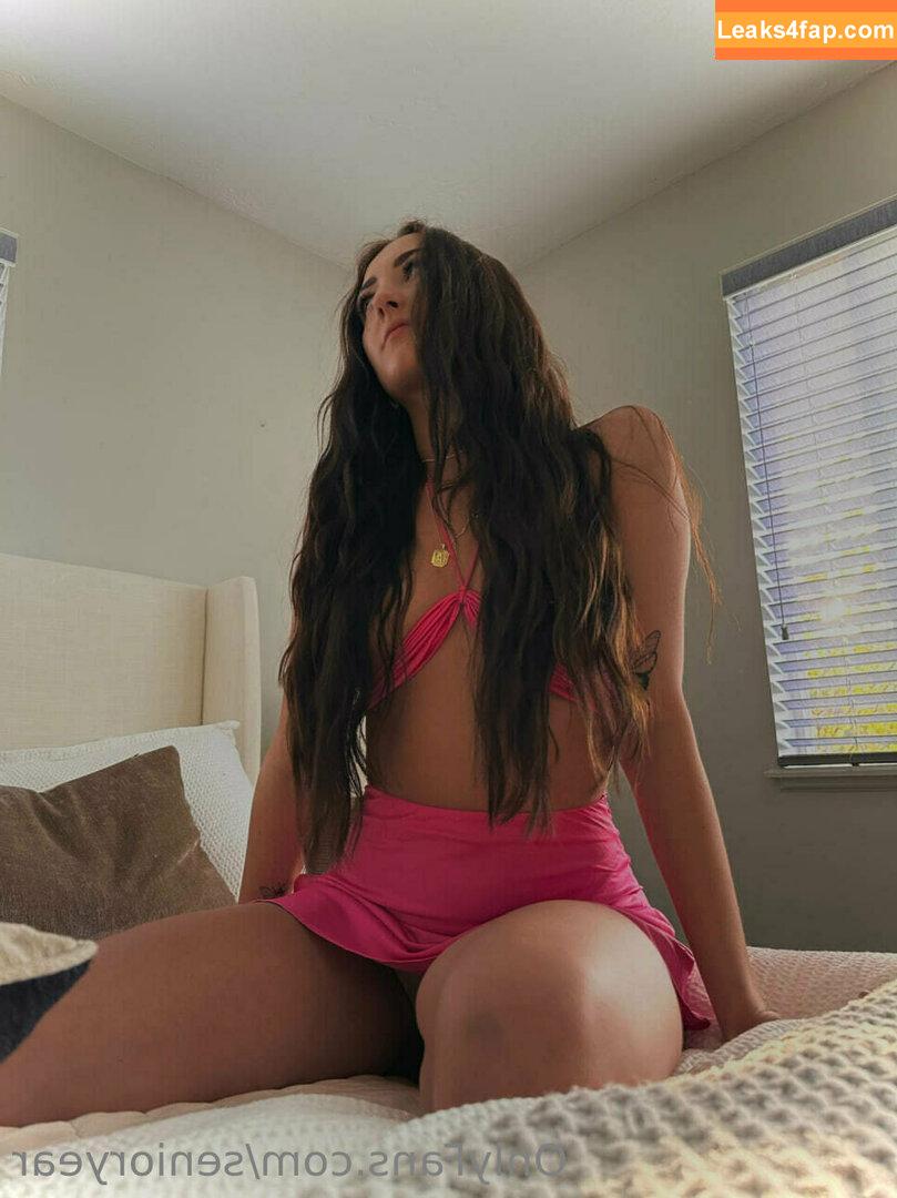 senioryear / Alexis / senioryearnetflix leaked photo photo #0114