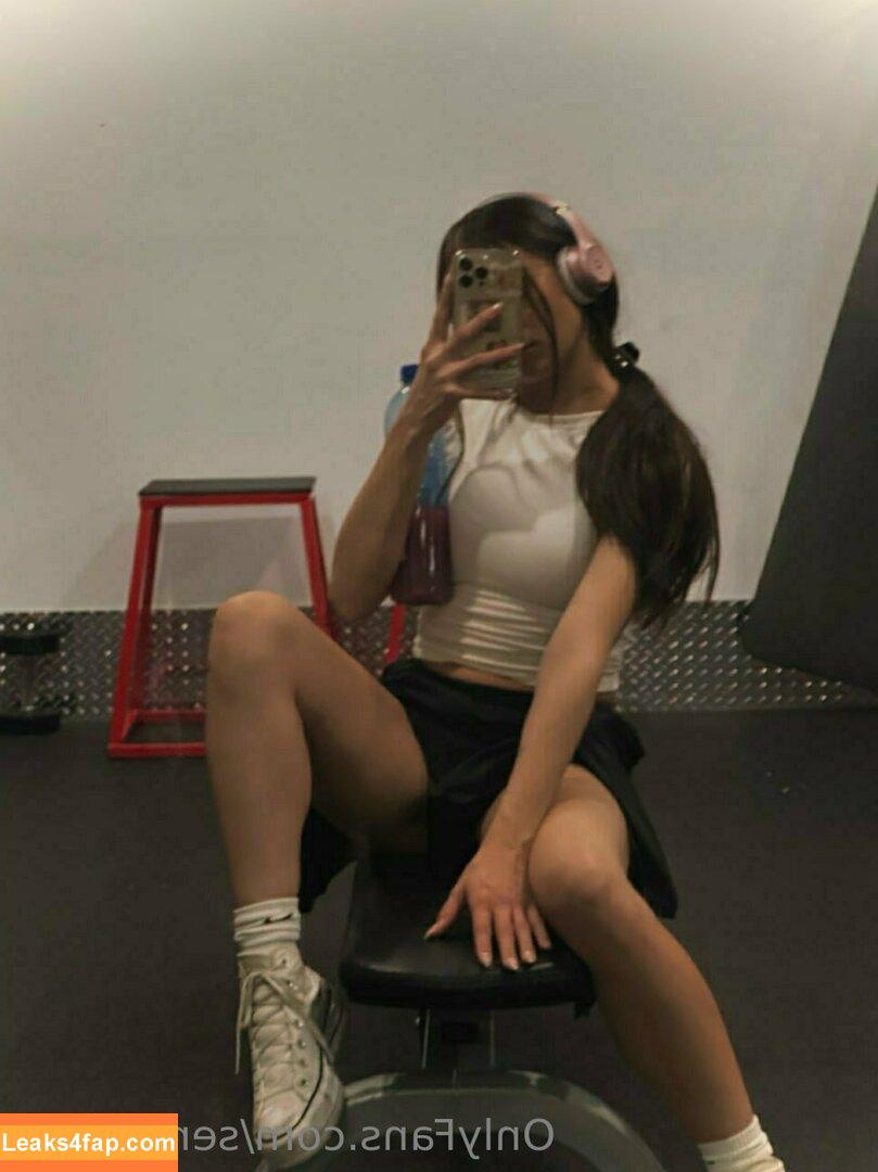 senioryear / Alexis / senioryearnetflix leaked photo photo #0214