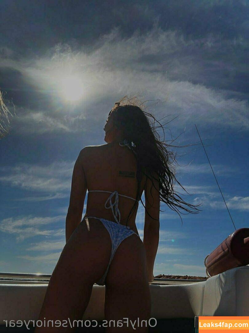 senioryear / Alexis / senioryearnetflix leaked photo photo #0244