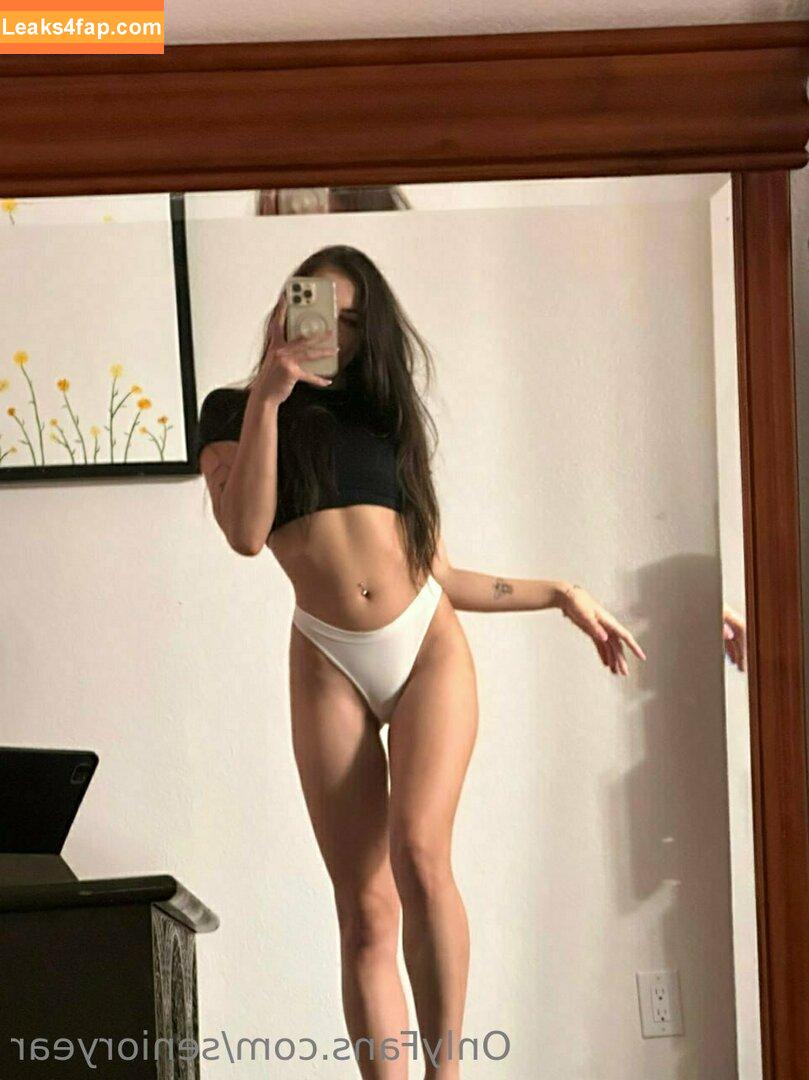 senioryear / Alexis / senioryearnetflix leaked photo photo #0246