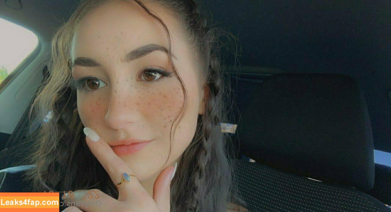 senioryear / Alexis / senioryearnetflix leaked photo photo #0248