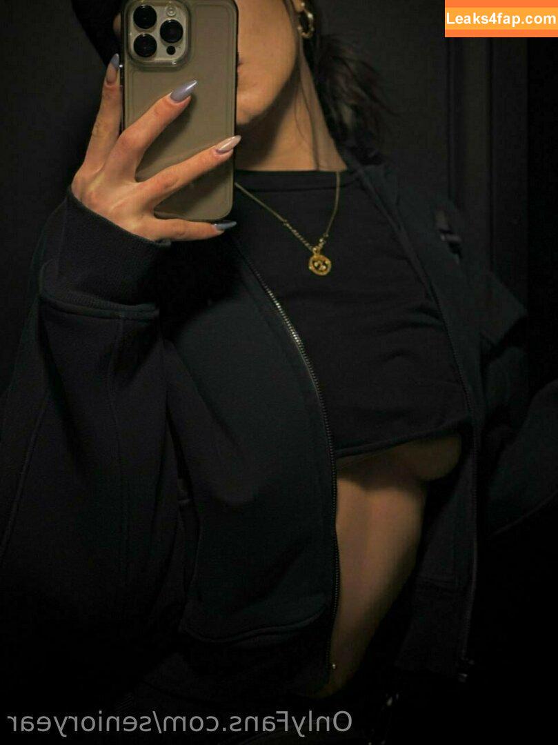 senioryear / Alexis / senioryearnetflix leaked photo photo #0255